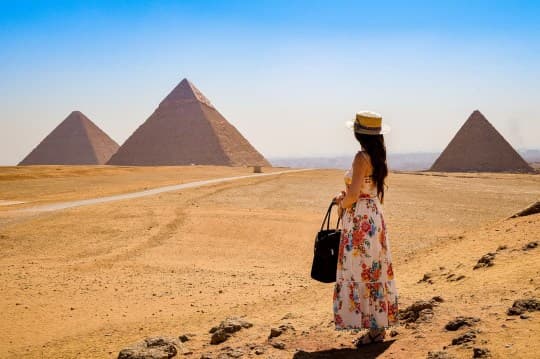 Giza Pyramids & Grand Egyptian Museum – Private Transportation